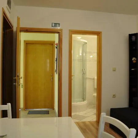 Apartment Viveniti Klenovica Exteriör bild
